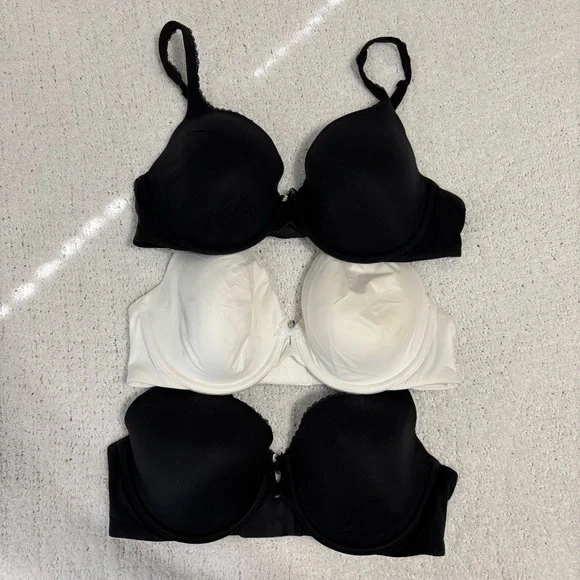 Y2K Victoria’s Secret Bra Bundle of 3 Size 36C - Picture 1 of 4